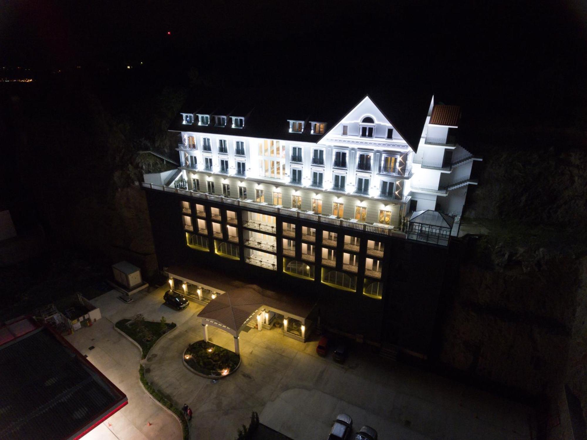 Mell Hotel Trebizonda Exterior foto
